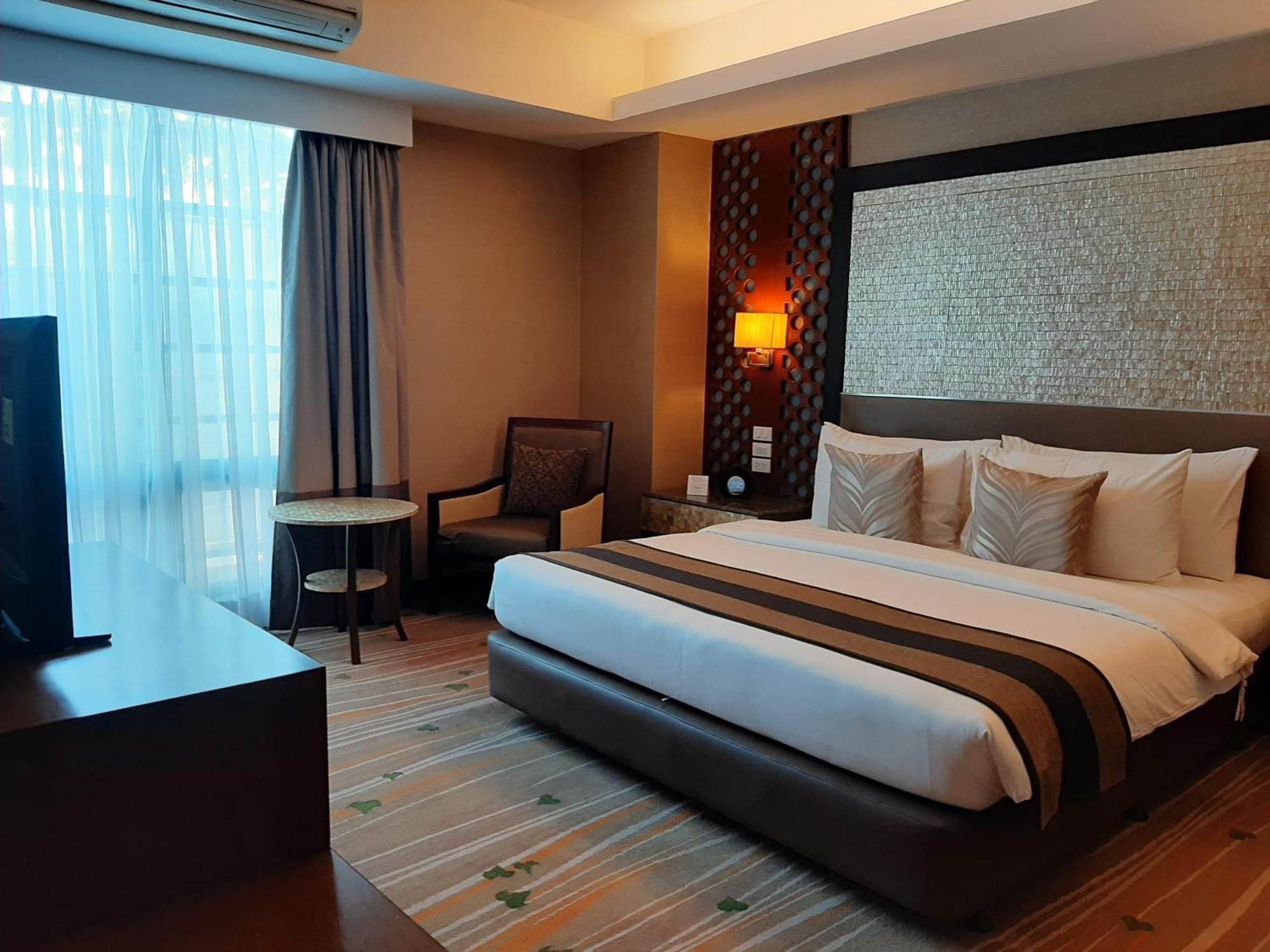 Best Western Plus The Ivywall Hotel - Palawan Puerto Princesa Exterior photo