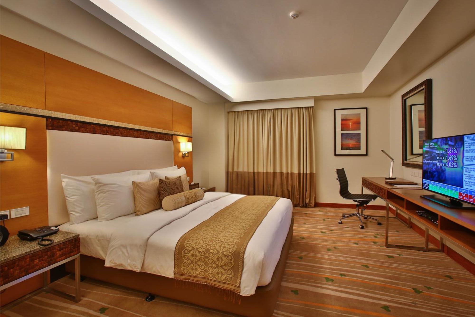Best Western Plus The Ivywall Hotel - Palawan Puerto Princesa Exterior photo